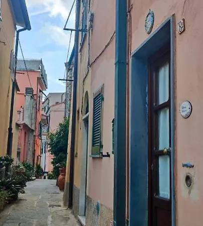 Piccolo Borgo *
